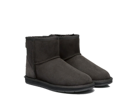SALE. CLASSIC MINI ugg boots. FREE Worldwide Shipping.