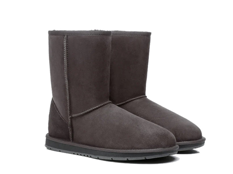 SALE. CLASSIC SHORT ugg boots. FREE Worldwide Shipping.